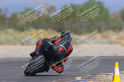 media/Sep-25-2023-Moto Forza (Mon) [[81ffa65e0a]]/B-C Group/Session 4 (Turn 2 Backside)/